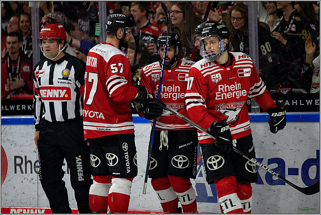 PENNY DEL; Koelner Haie- Fischtown Pinguins; Koeln, 04.10.2022